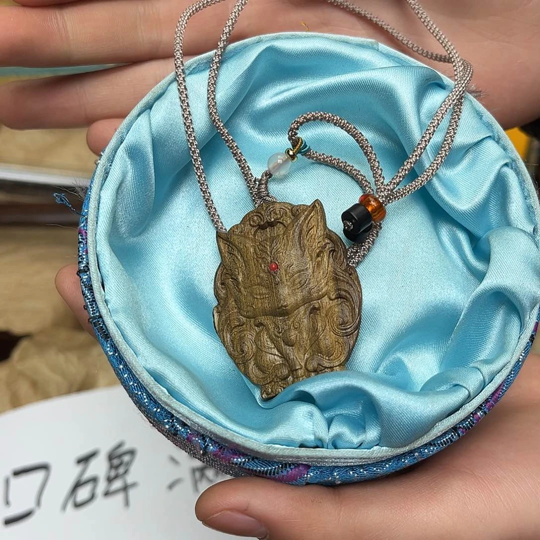 大叶紫檀（黑酸枝木类）