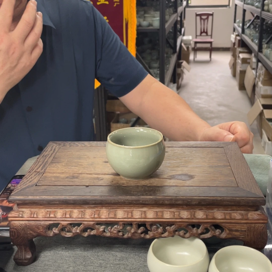 瓷片秘釉缸杯。。。。