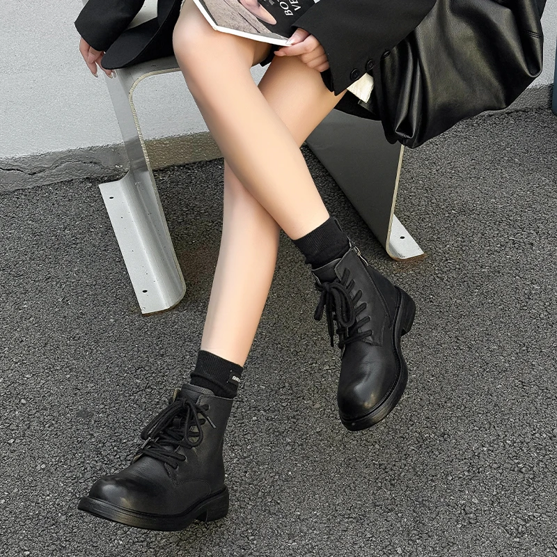 锡林高乐专属 牛皮 加棉  英伦风 秀气 马丁靴  女鞋 正码正拍