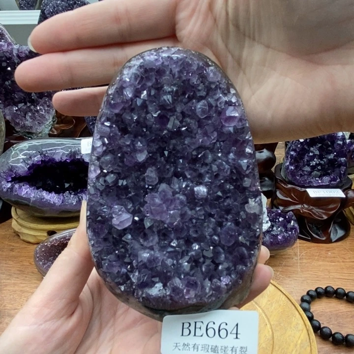 紫晶大型摆件（非配饰）未镶嵌