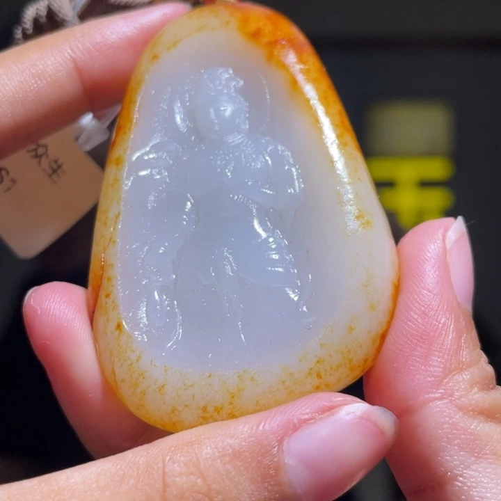 落***根颈饰未镶嵌和田玉