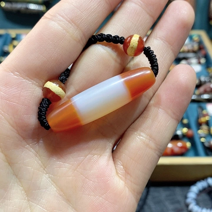 玛瑙/玉髓颈饰合金26