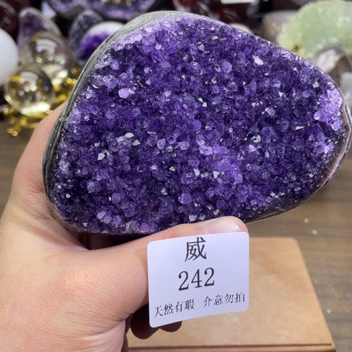 未镶嵌水晶珠宝半成品