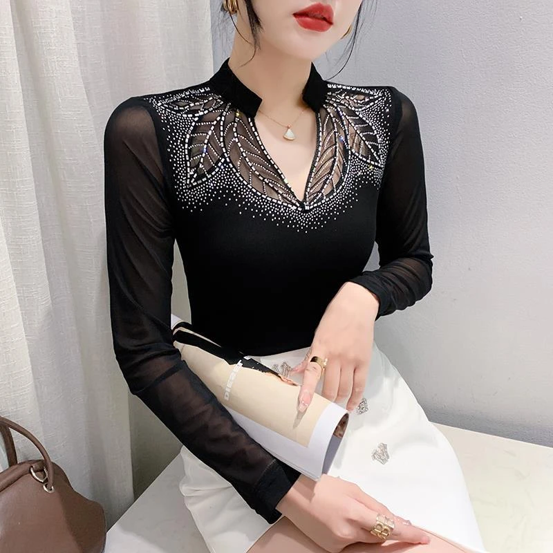 YX-857早秋新款重工艺烫钻小众设计师款修身显瘦时尚小衫长袖女