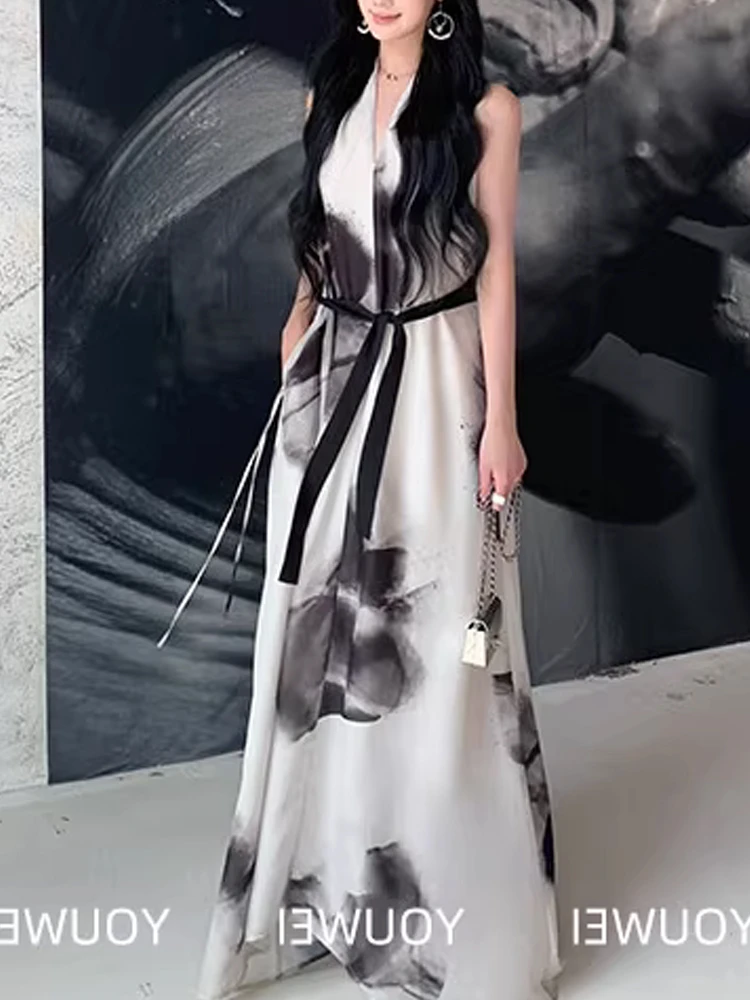 法式海边度假巨好看的连衣裙女夏季气质大方挂脖吊带裙子背心裙子