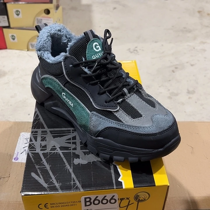666号。棉41码防砸防刺。鞋底磨损介意勿拍