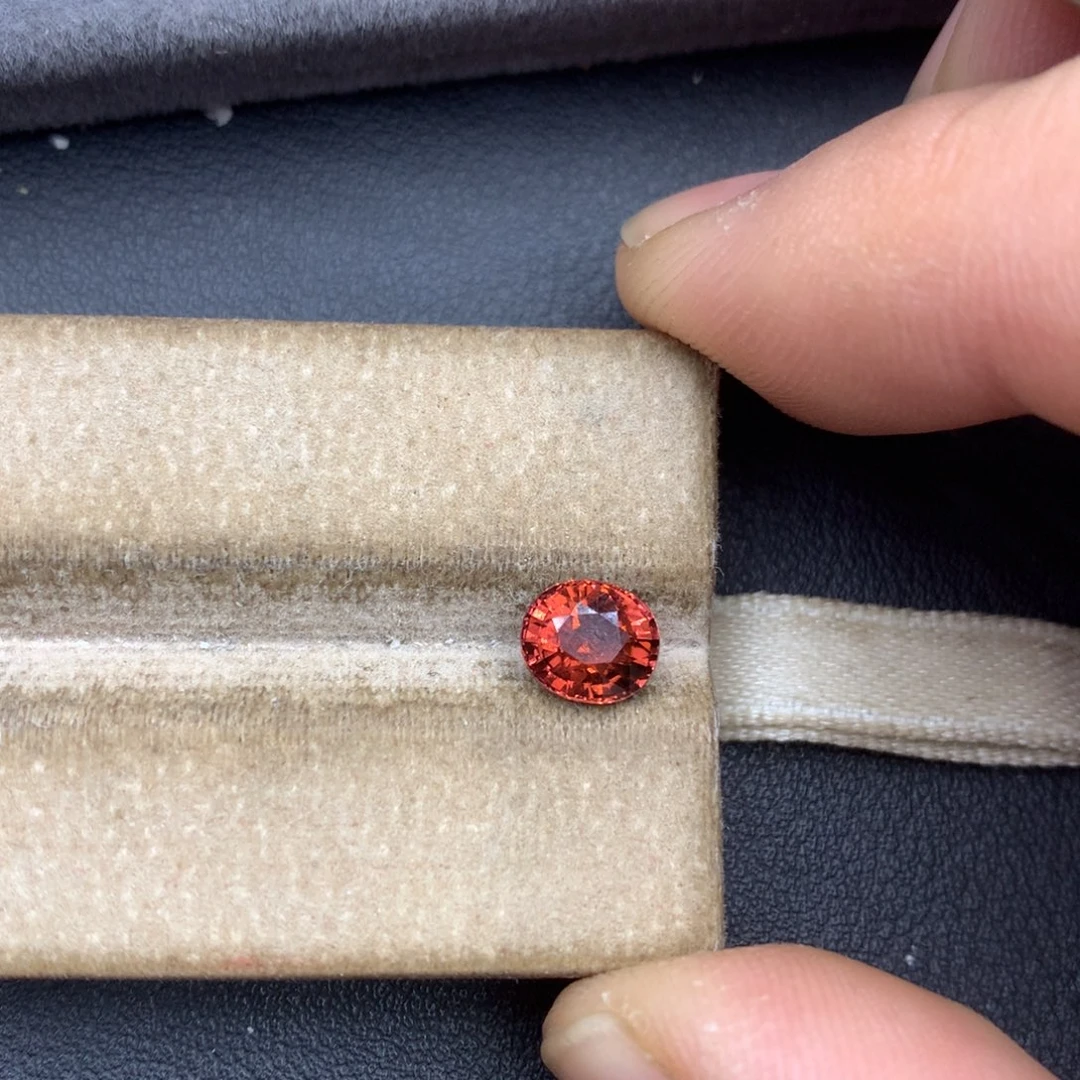 未镶嵌裸石碧玺1.11ct全净