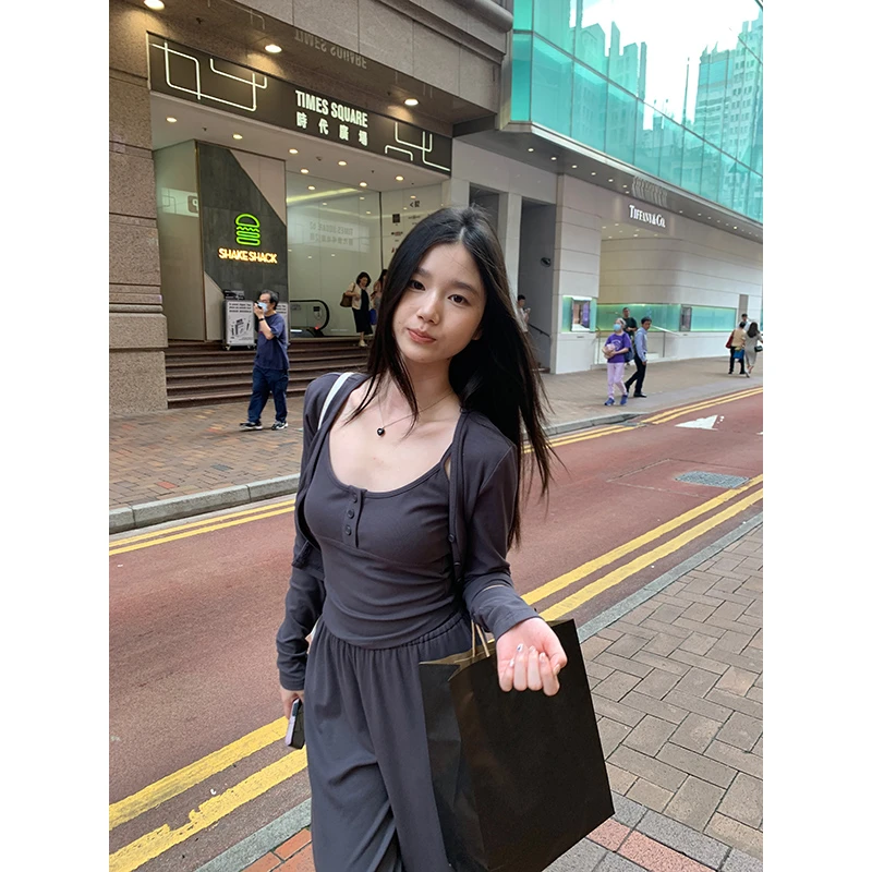 王少女【清清】灰色短款针织吊带 D23500S43