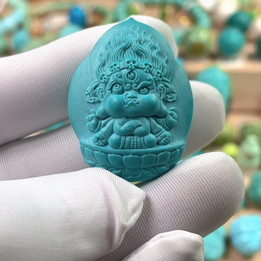 绿松石未镶嵌珠宝奇石