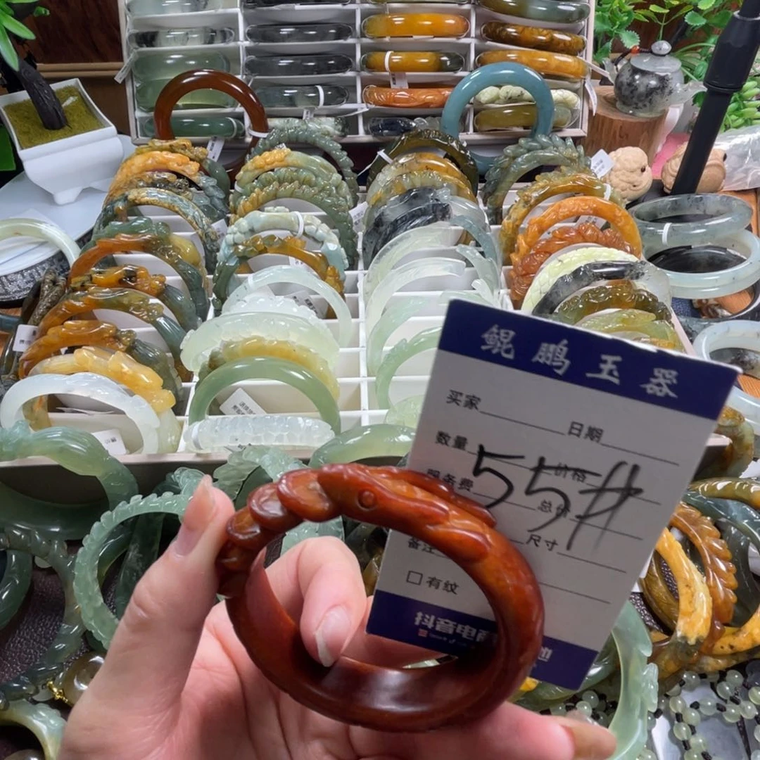 未镶嵌蛇纹石玉手镯