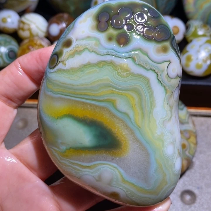 未镶嵌玛瑙/玉髓珠宝半成品45