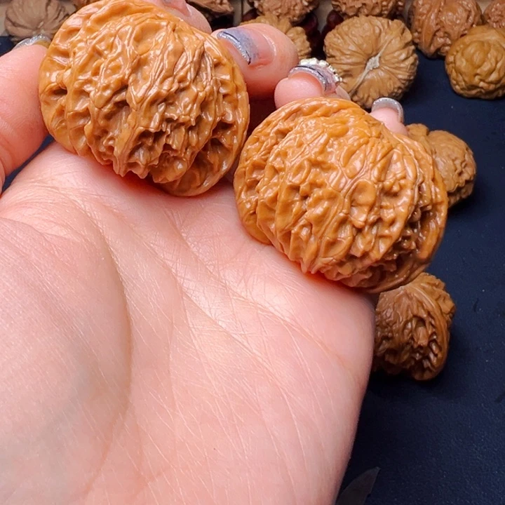 文玩核桃吊坠磨盘42