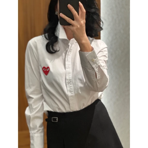 【晴晴推荐】日系休闲白搭纯色爱心刺绣款