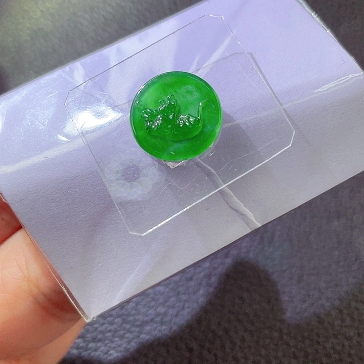 定制翡翠未镶嵌翡翠