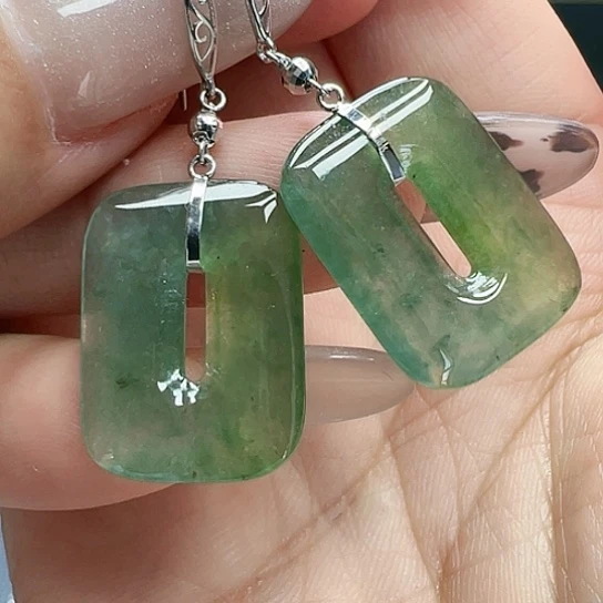 翡翠耳饰18K金镶嵌天然缅甸A货翡翠