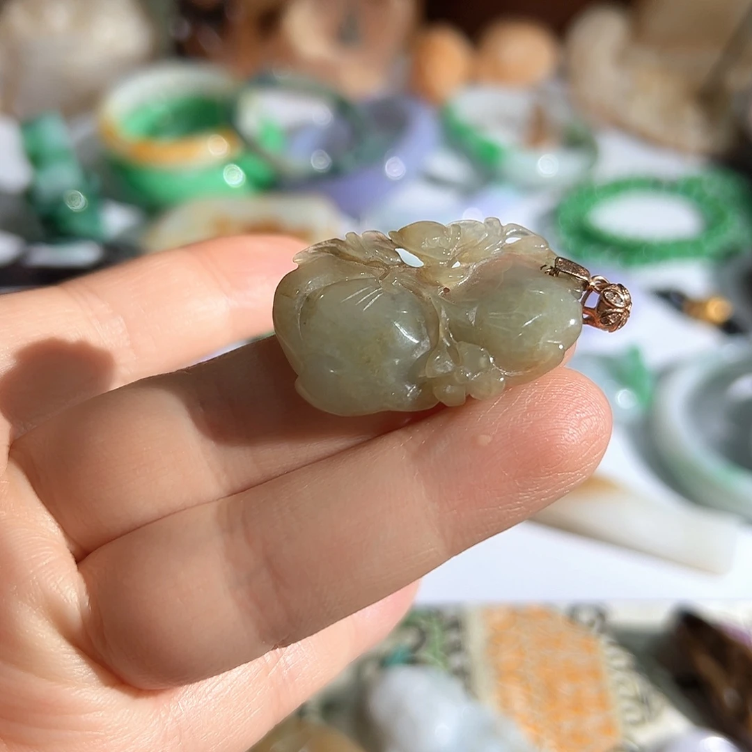 翡翠未镶嵌颈饰翡翠福在眼前特价不退