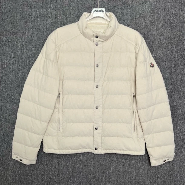 99新 MONCLER SS23灯芯绒白色轻薄款羽绒服/5码/99新/13283
