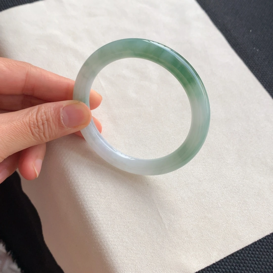 翡翠未镶嵌手镯25号54.9