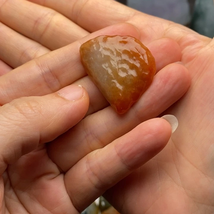 爱***油颈饰未镶嵌翡翠天然