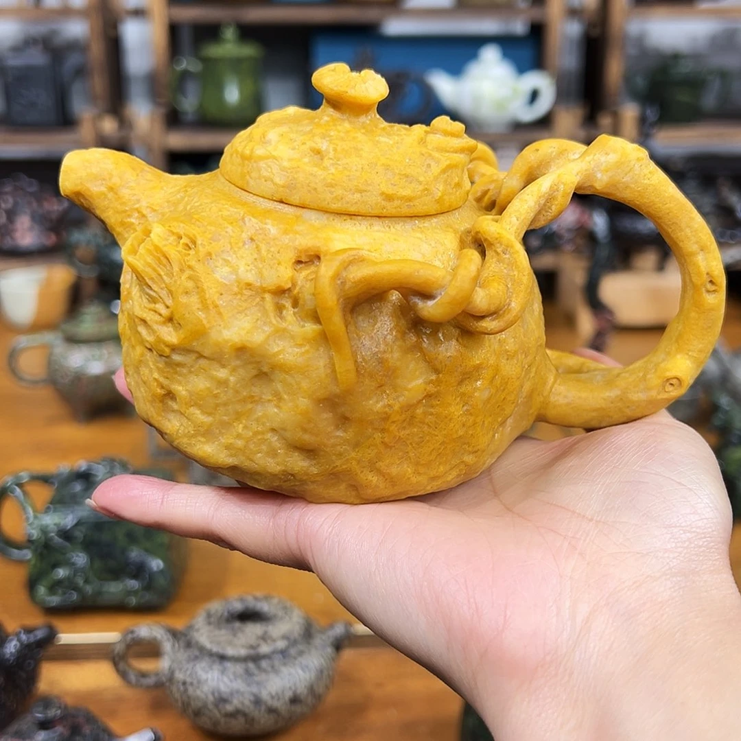 逍****福利茶空间天然原石藏玉