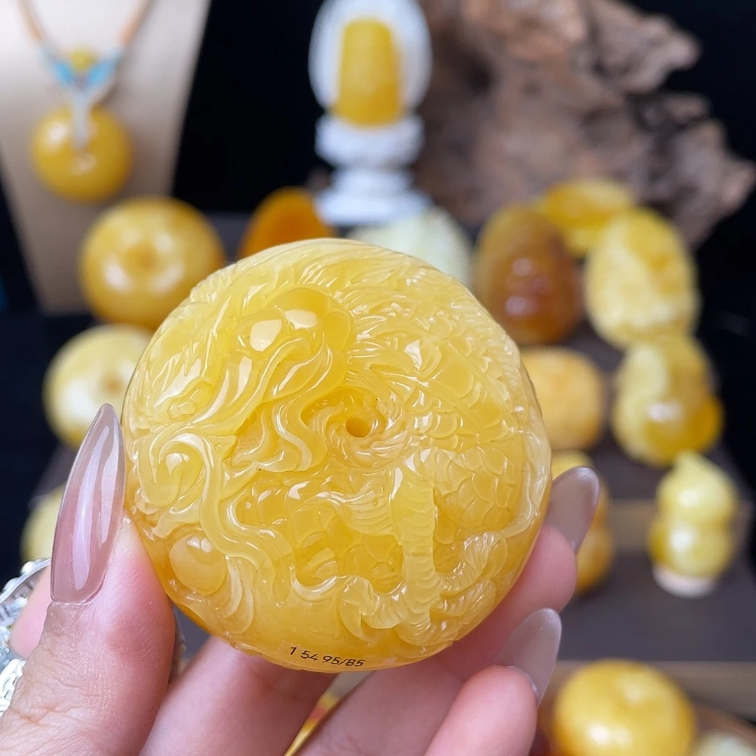 琥珀未镶嵌珠宝奇石