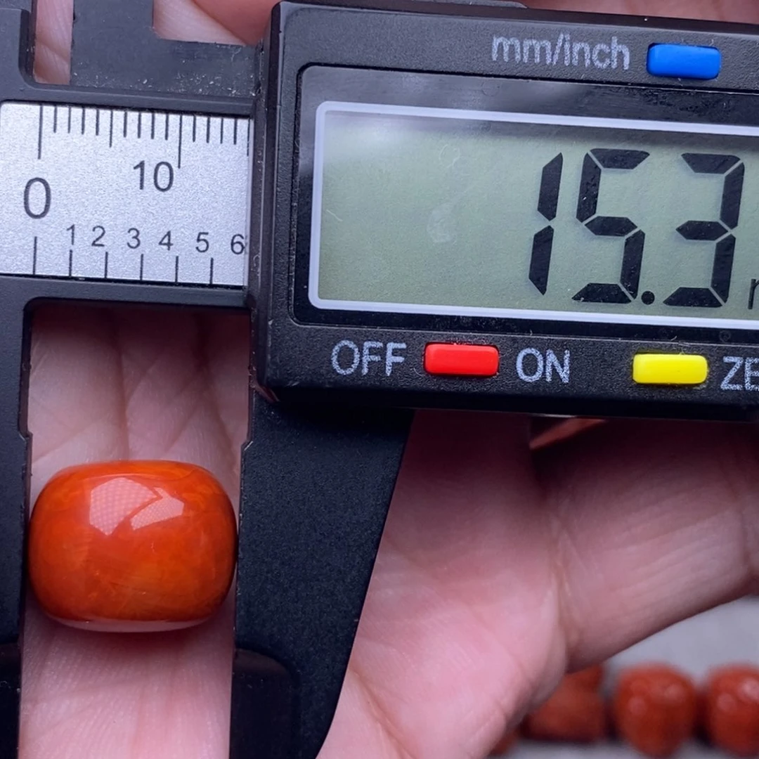 南红玛瑙配饰未镶嵌微瑕