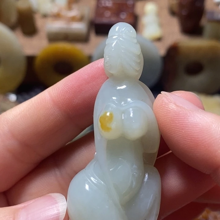 和田玉（糖玉）未镶嵌颈饰