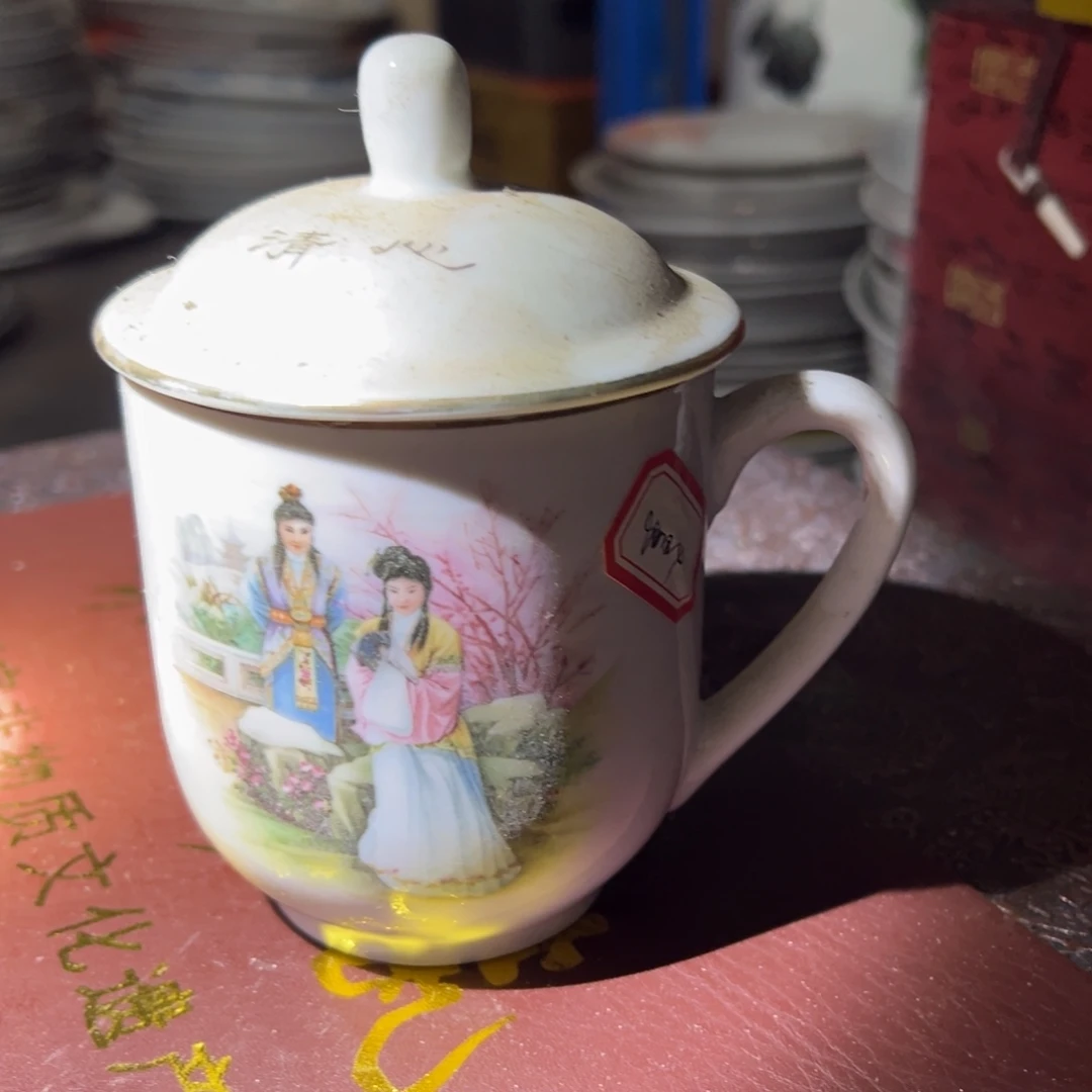 醴陵高温瓷釉上里有黑点