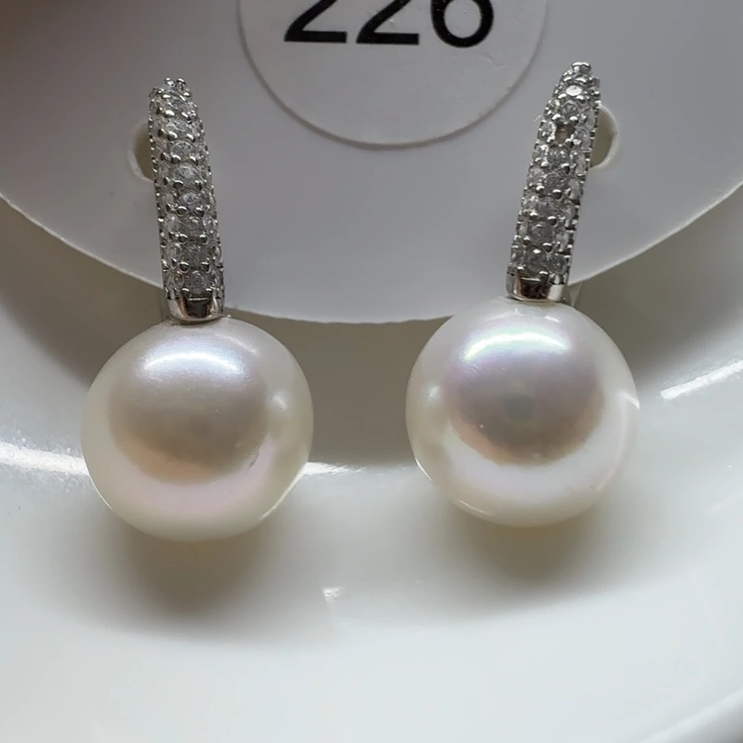 珠***珠淡水珍珠银S925镶嵌耳饰珍珠