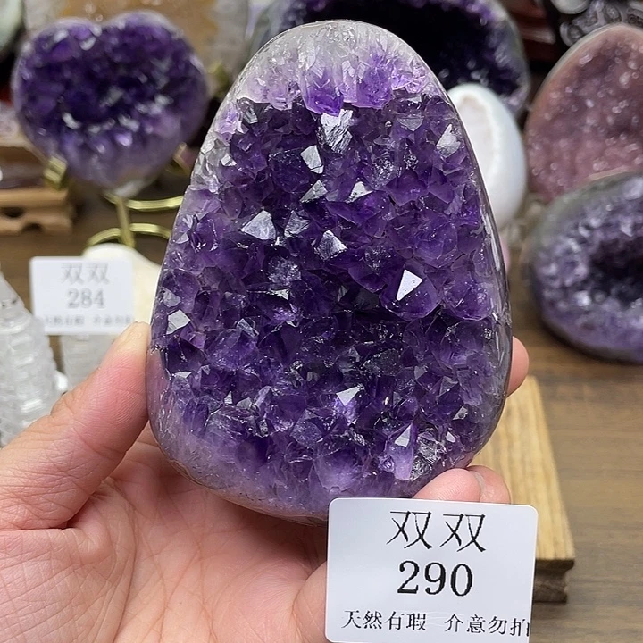 未镶嵌水晶大型摆件（非配饰）
