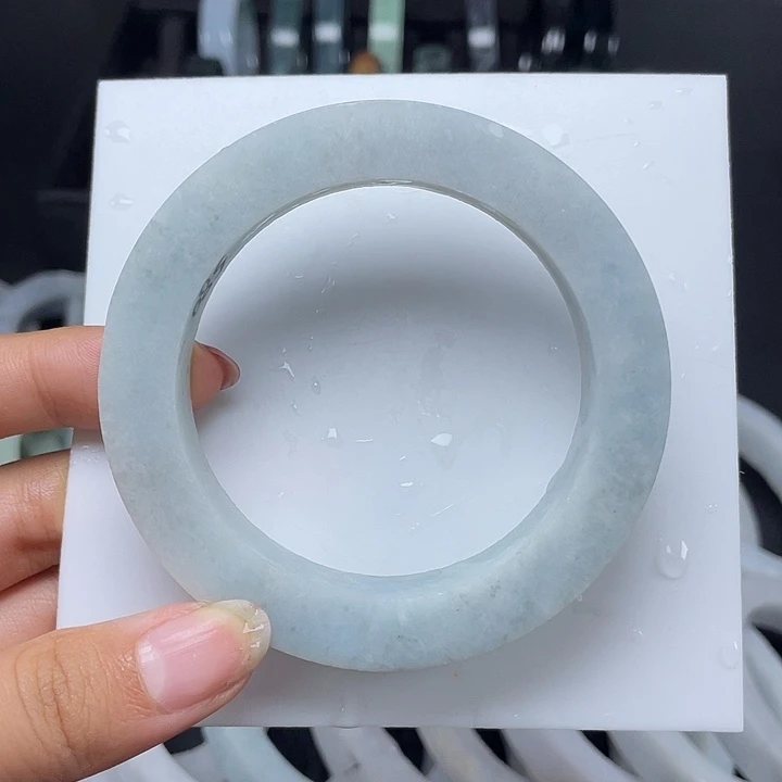 定制翡翠翡翠手镯未镶嵌