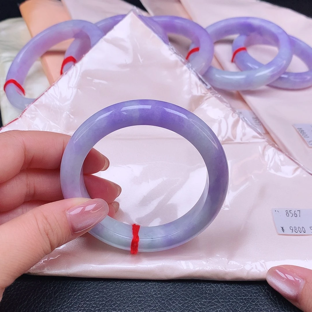翡翠手镯未镶嵌8567xccvvbb