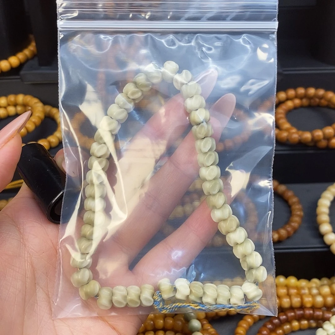 龙眼菩提手串夏**热龙脊菩提阴皮料龙骨手持卡8➕