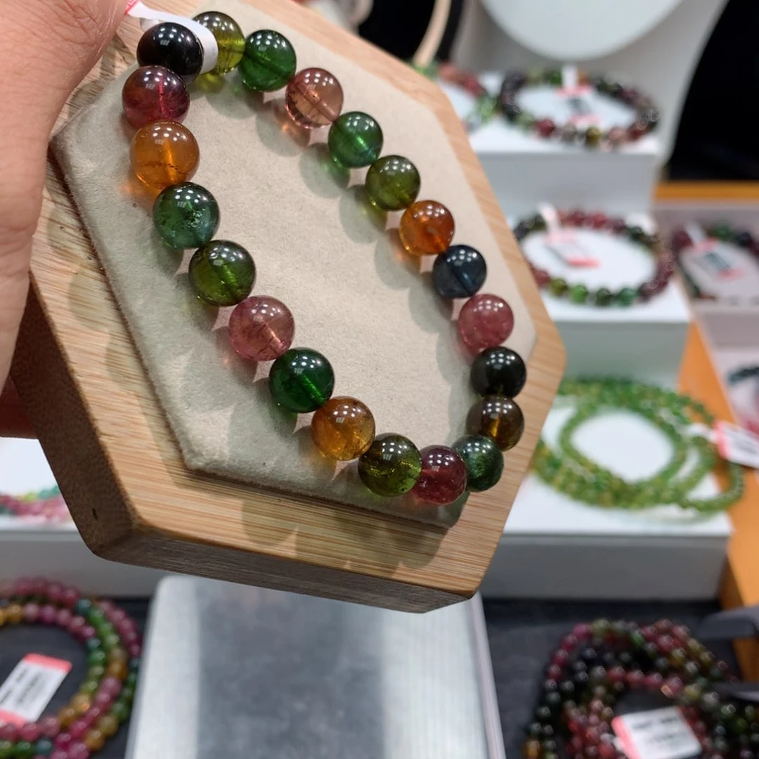 碧玺手链未镶嵌  9mm。