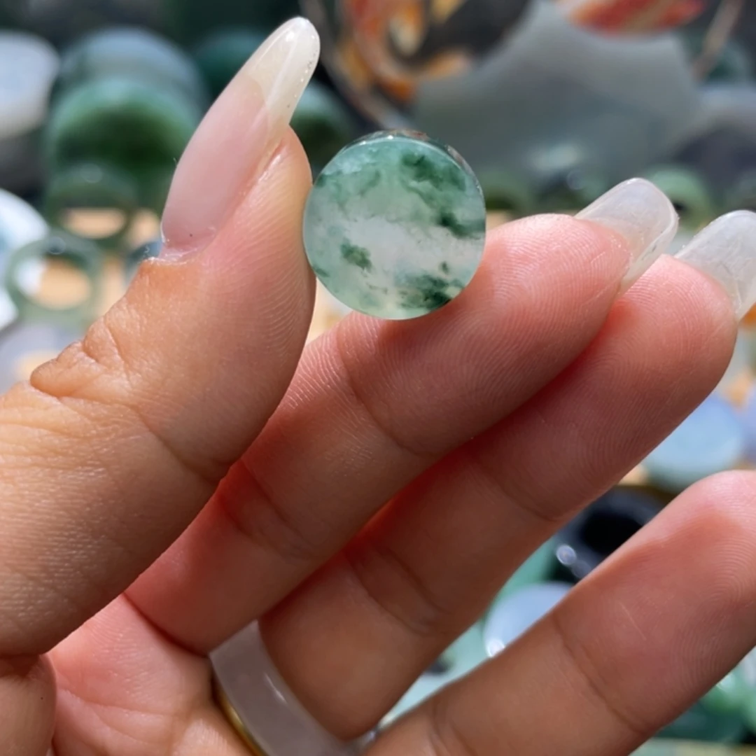 定制翡翠未镶嵌天然翡翠