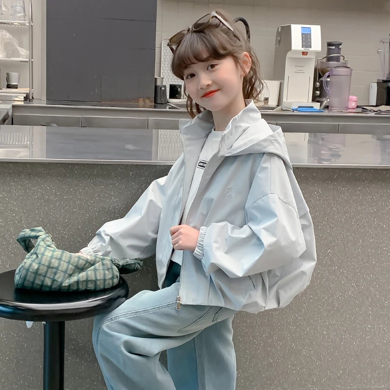 女童外套春款2025新款儿童休闲冲锋衣中大童韩版洋气风衣女孩童装