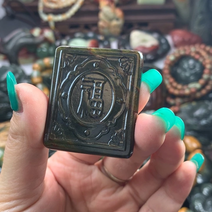 岫岩河磨玉（透闪石质玉）把件未镶嵌