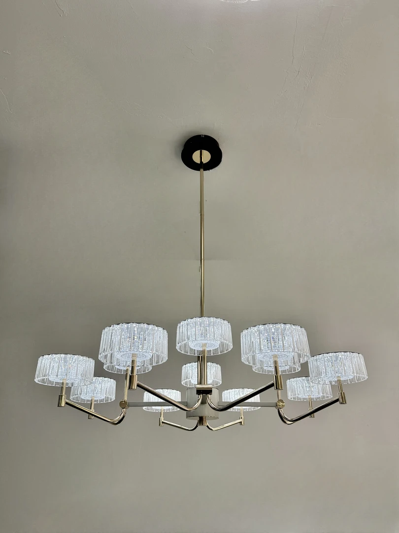 特惠2025新款客厅吊灯现代北欧简约轻奢餐厅主灯大气家用中山灯饰