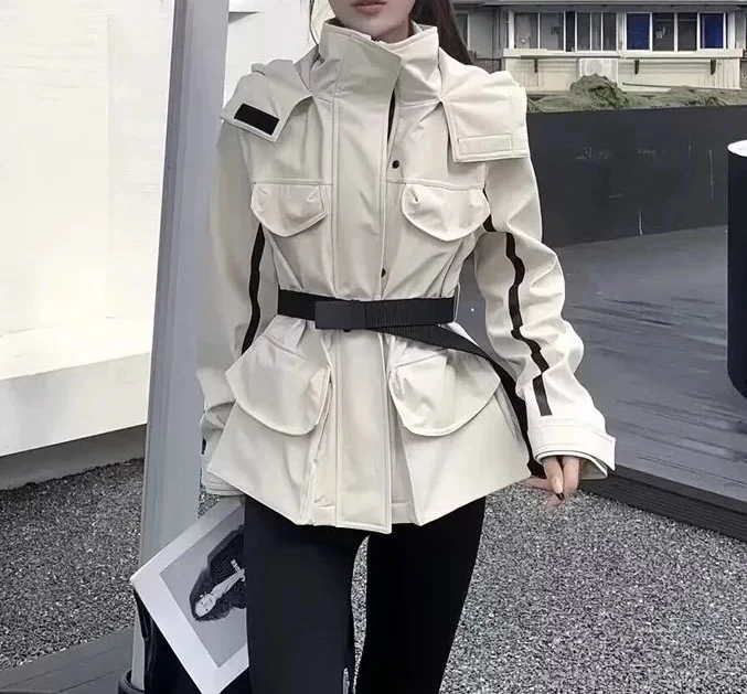 百搭工装外套女连帽收腰加绒冲锋衣 9881