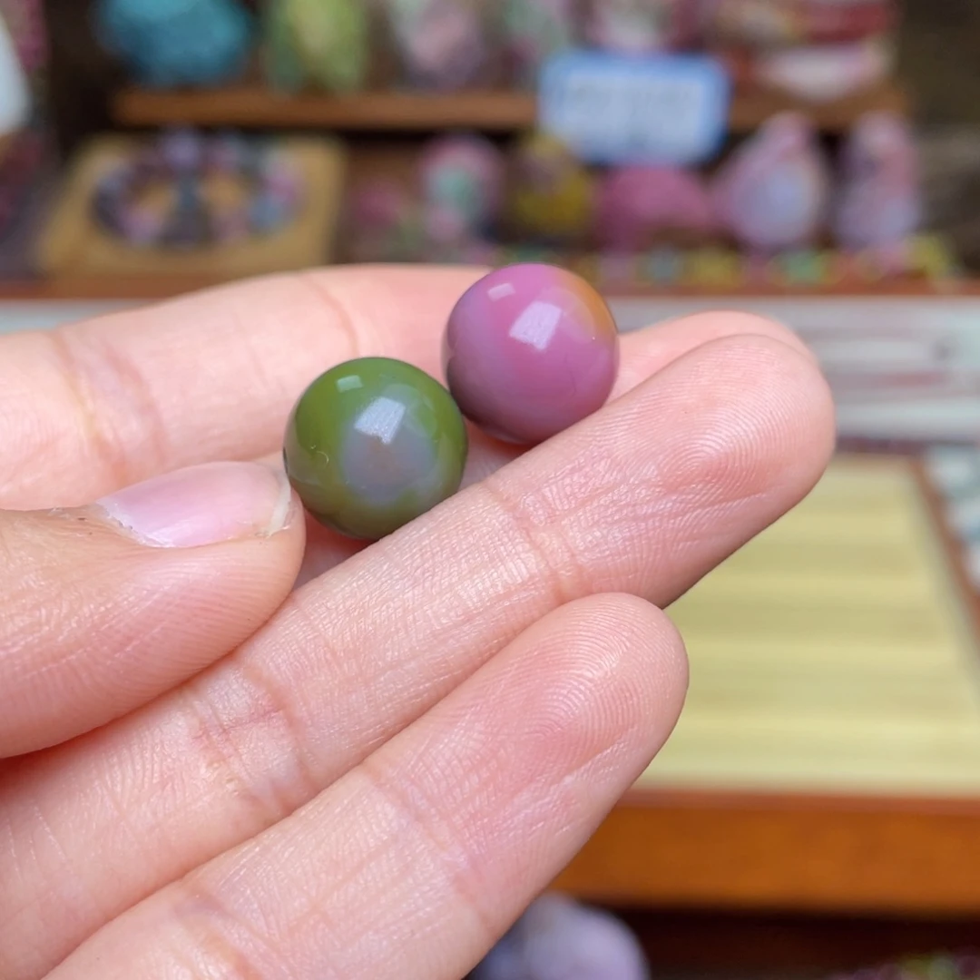 玛瑙/玉髓珠宝半成品未镶嵌舒*盐源玛瑙打包