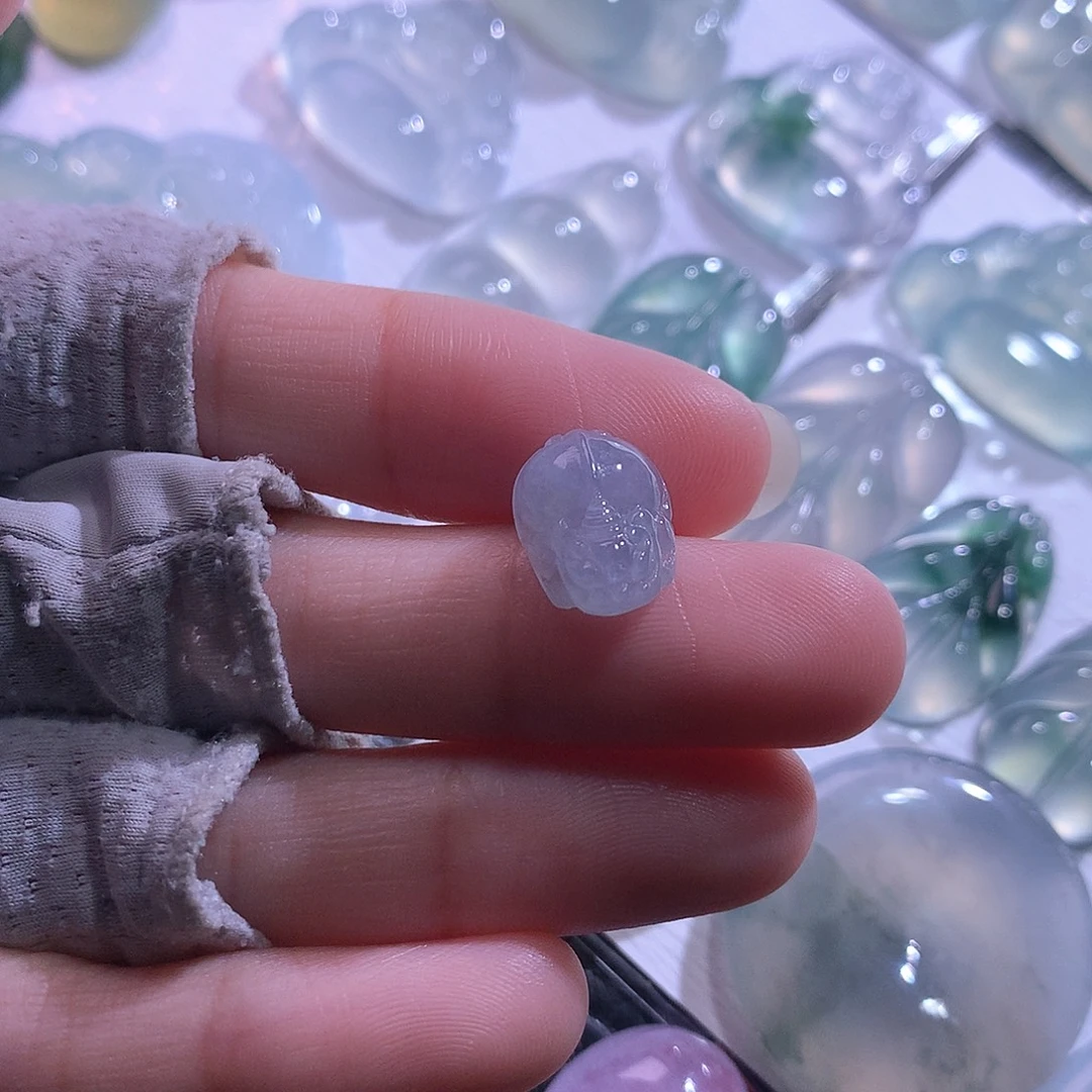 颈饰未镶嵌翡翠貔貅