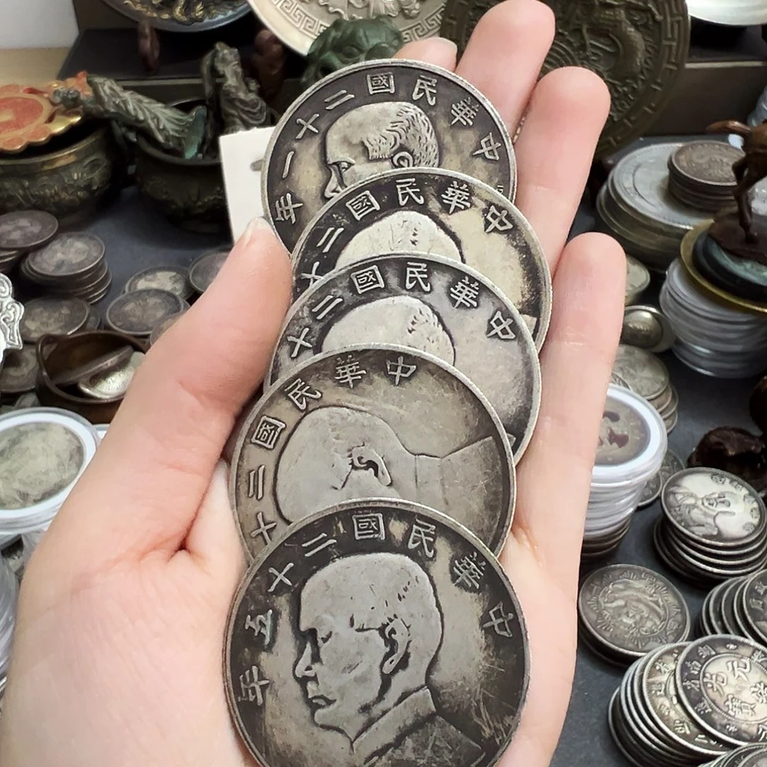 金属复古风格摆件