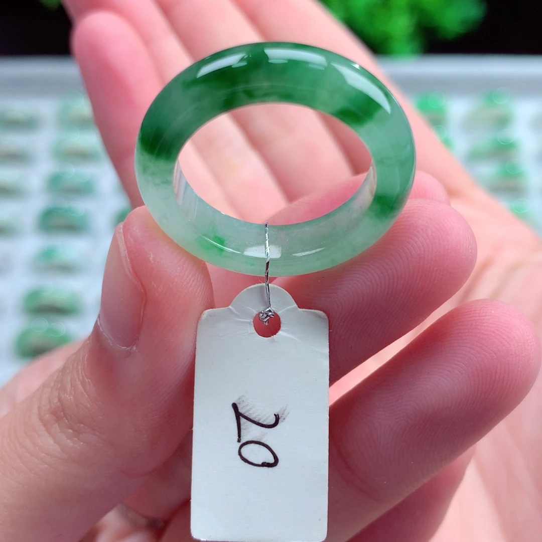 未镶嵌戒指翡翠天然