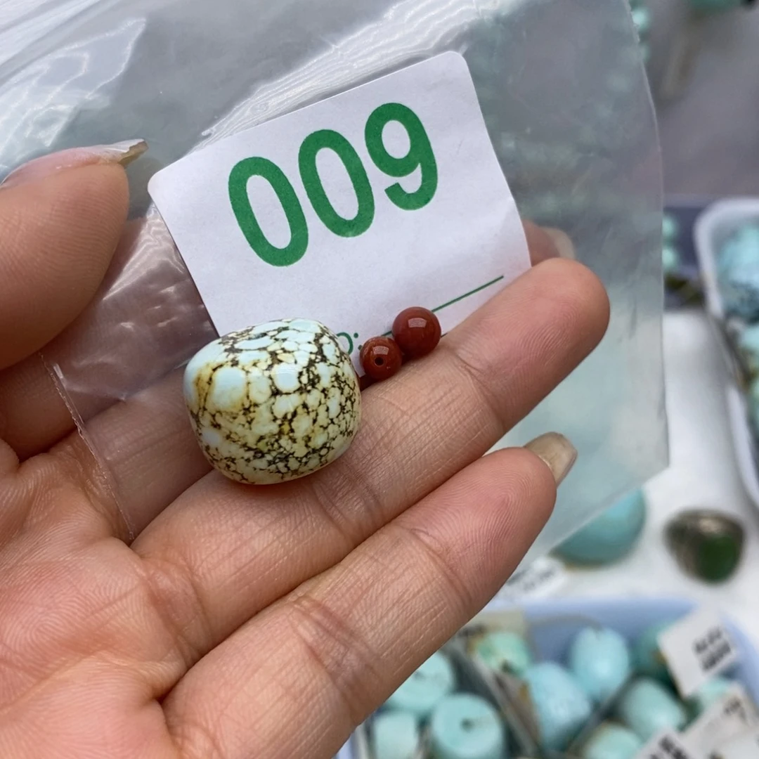 未镶嵌南红玛瑙珠宝奇石