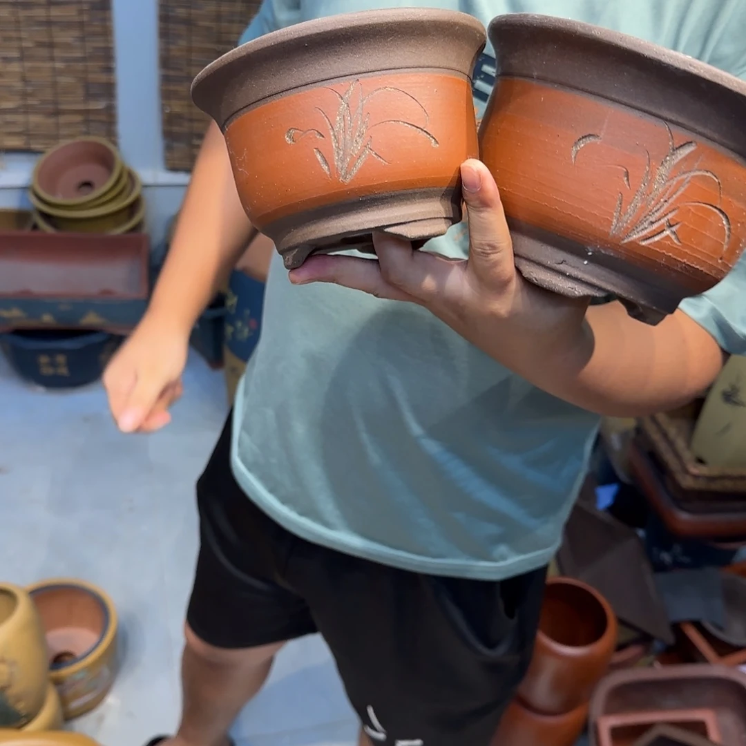 紫砂花盆瑕疵和瑕疵