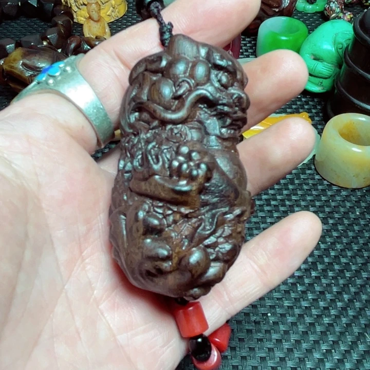 滴血莲花菩提吊坠