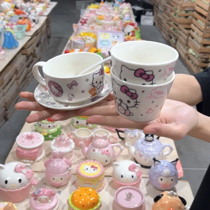 摆件这么多人都在等着呢吧