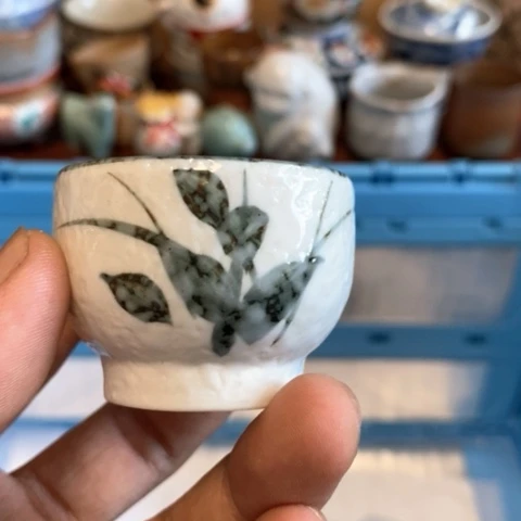 瓷片小****n哈哈哈哈哈哈哈哈