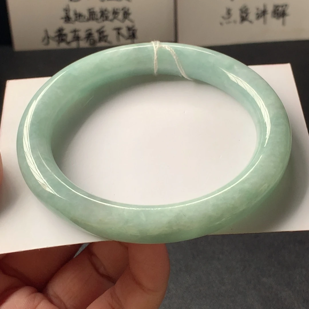 翡翠未镶嵌手镯79号60-10-9.9