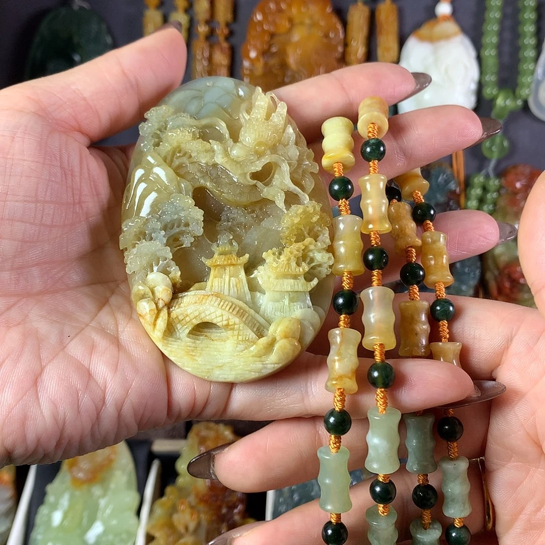 康****岫玉未镶嵌吊坠(赠链)